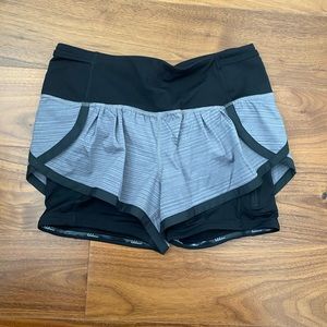 Lululemon shorts with lining